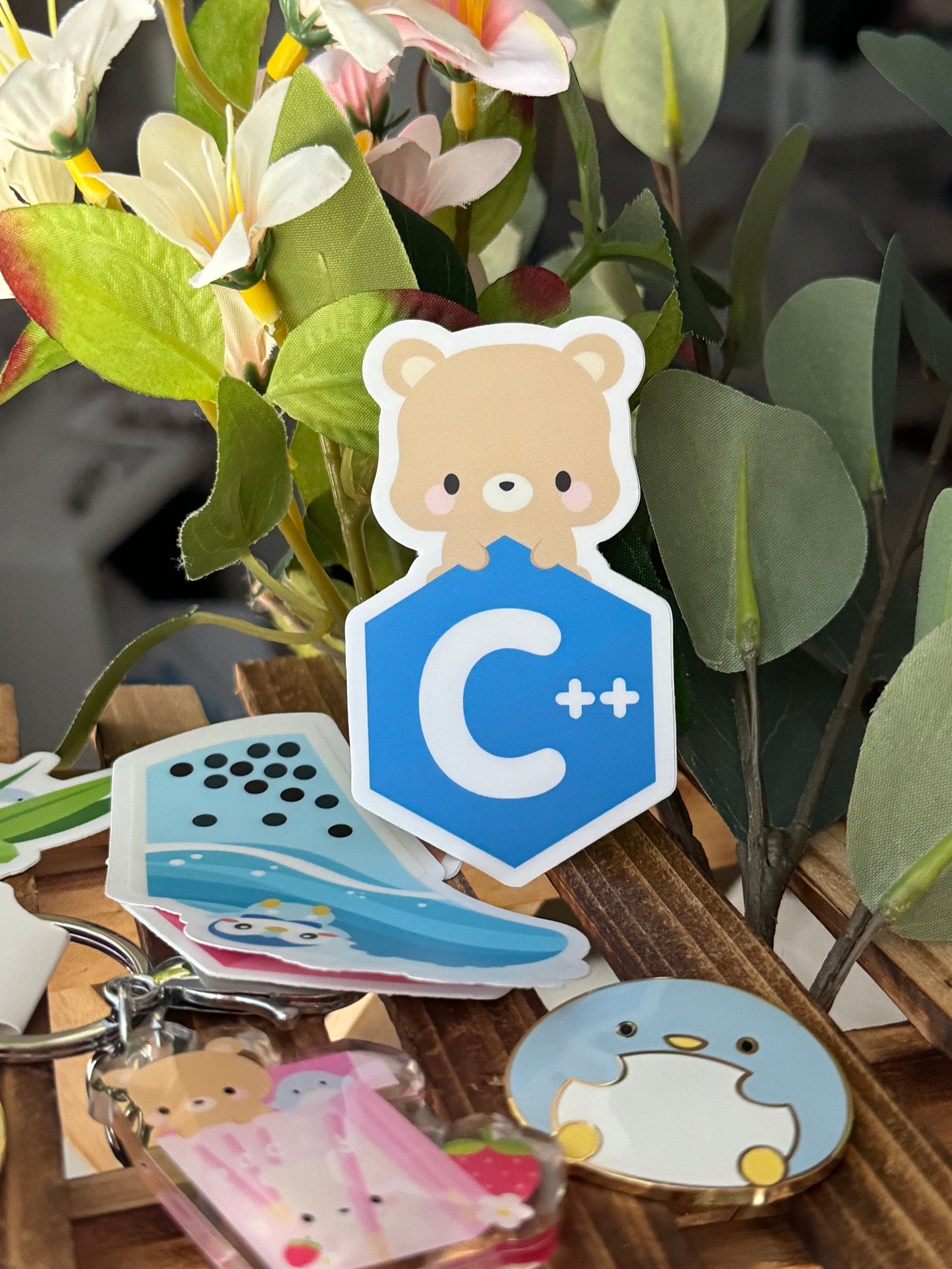 C++ Logo Braunbär Toffee Vinyl Wetterfester Wasserfester Aufkleber | Hackathon-Swag-Idee | Geschenkideen für Programmierer | Softwareentwickler
